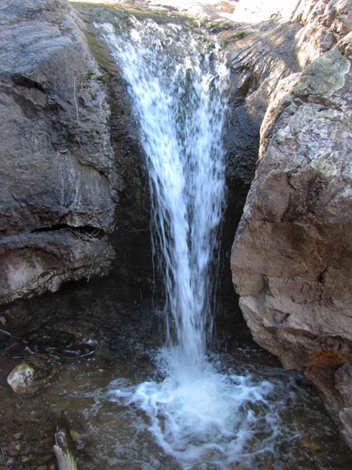 Mineral Creek Falls.com